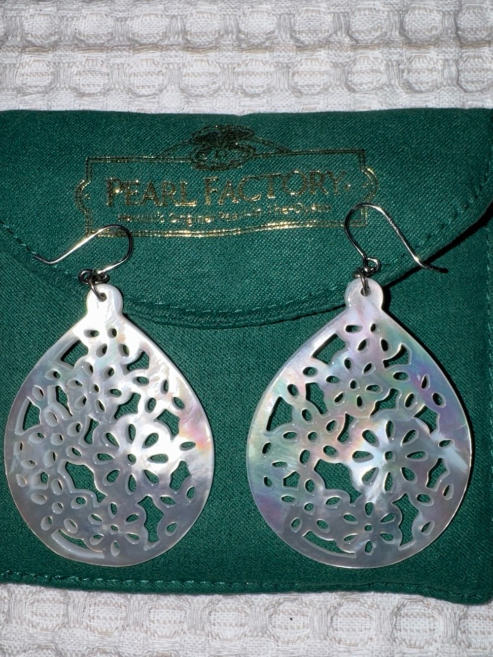 Pearl Factory white pearl earrings